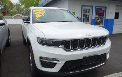2023 Jeep Grand Cherokee Laredo for sale in Milford, CT